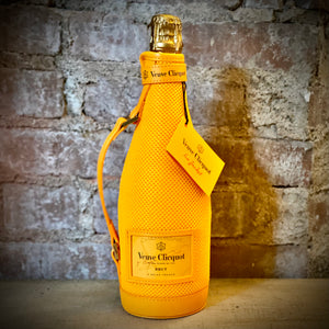 Veuve Clicquot Yellow Label (in a sweater!)